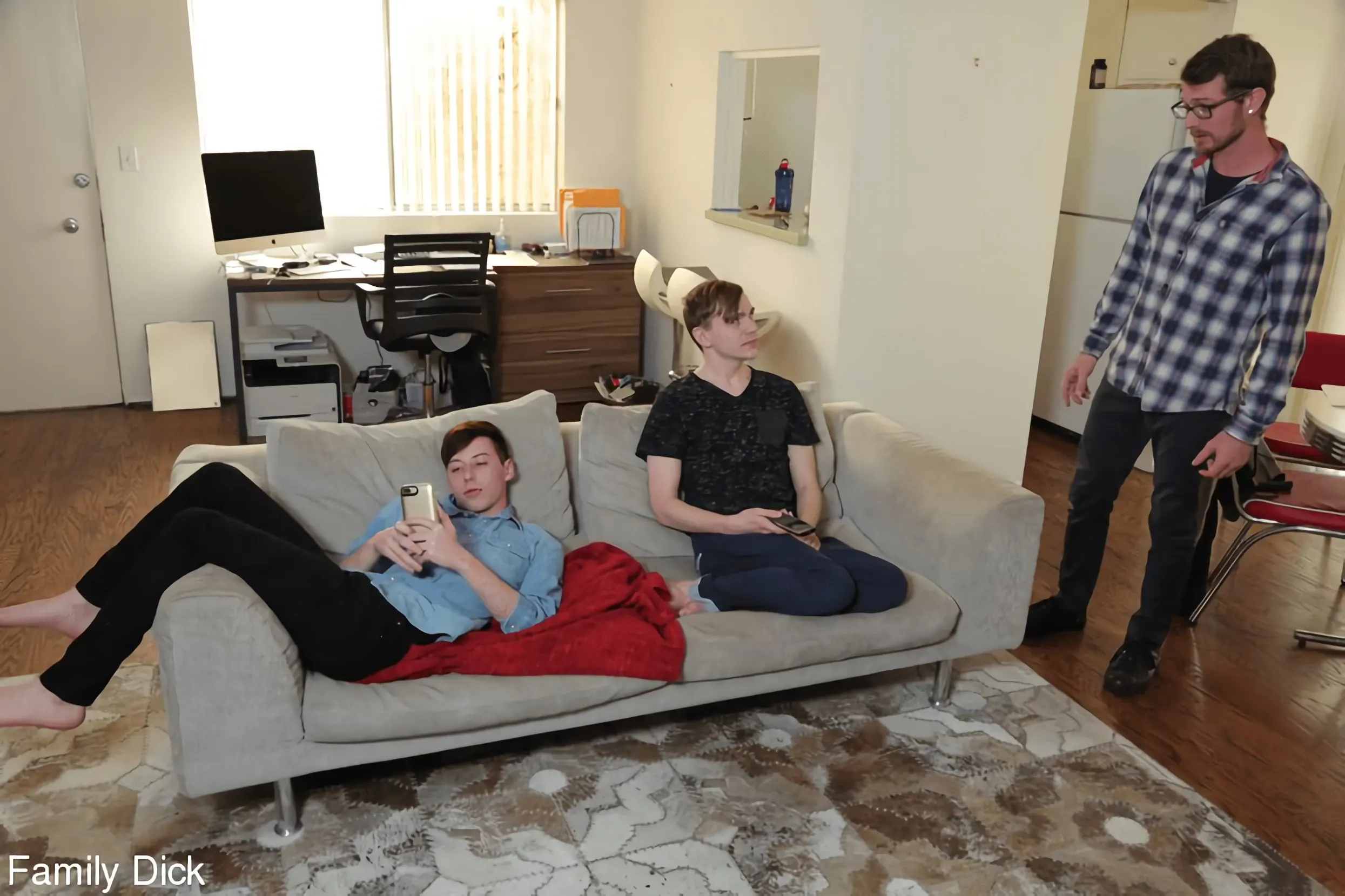 Kink Partners Gay 'Drawing Straws - RAW' starring Alex Killian (Photo 1)