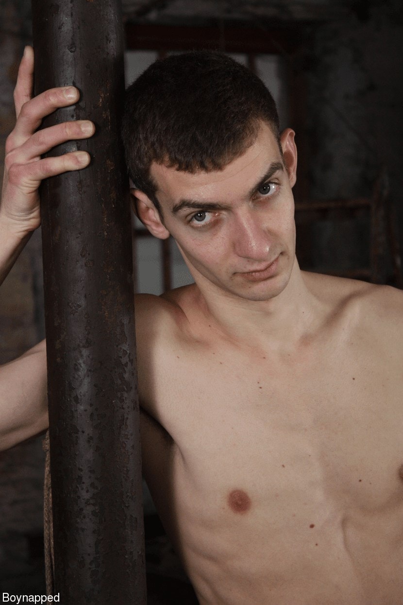 Kink Partners Gay 'Brez is naked and vulnerable, just like Sebastian likes them!' starring Brez Wild (Photo 12)