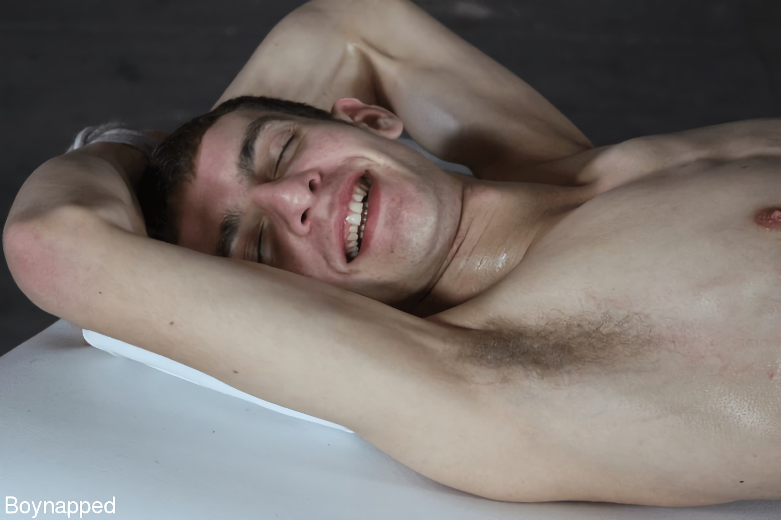 Kink Partners Gay 'Brez is naked and vulnerable, just like Sebastian likes them!' starring Brez Wild (Photo 17)
