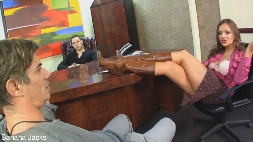 Kink Partners Gay 'HUBBY CHOKES ON COCK WHILE I SIT ON HIS HEAD' starring Nika Noire (Photo 3)